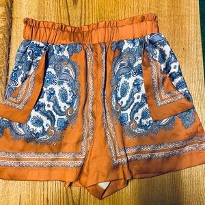 H&M Printed Short